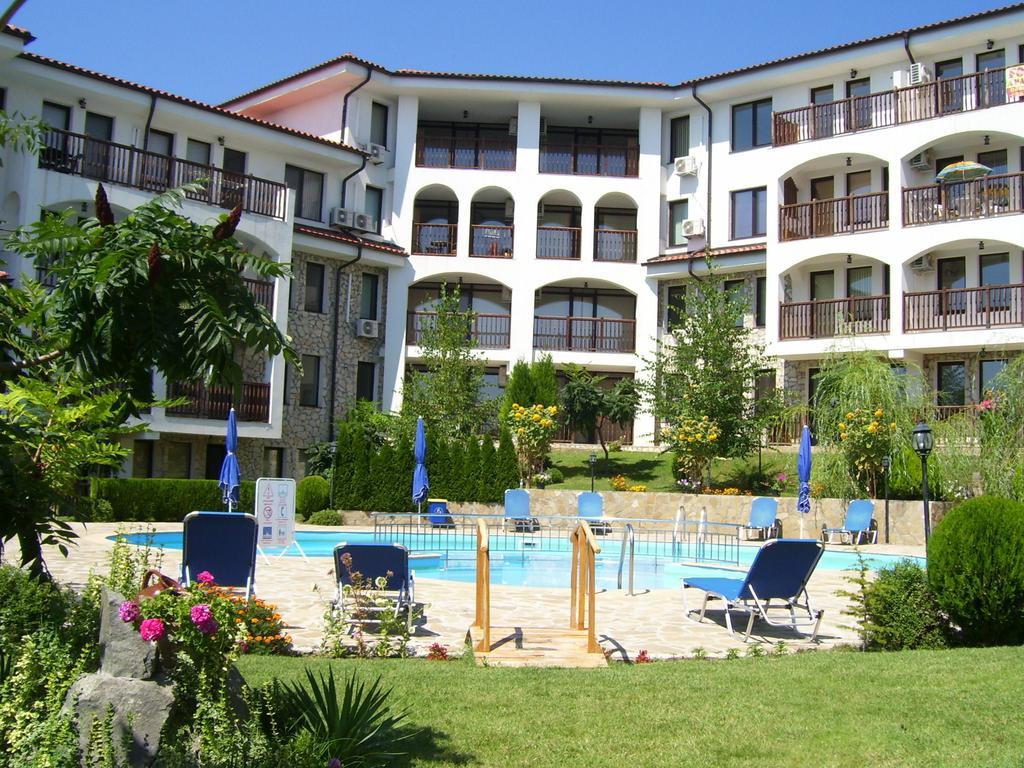 Delfin Apart Complex Sveti Vlas Exterior photo